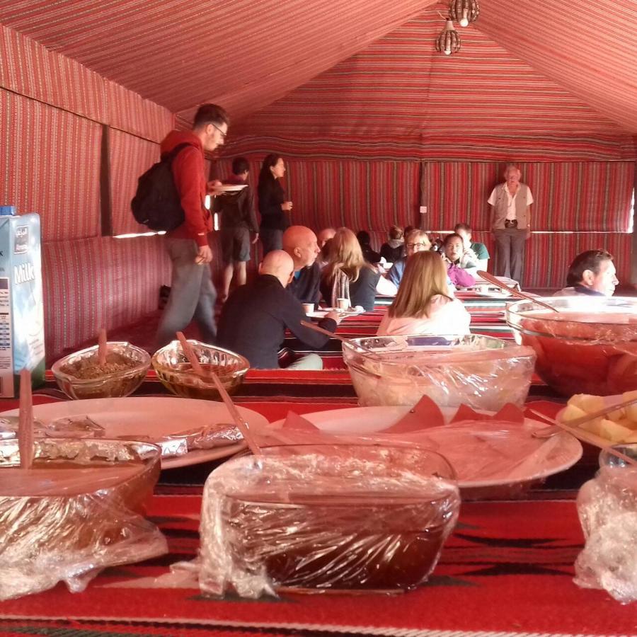 Wadi Rum Backpacker Camp エクステリア 写真