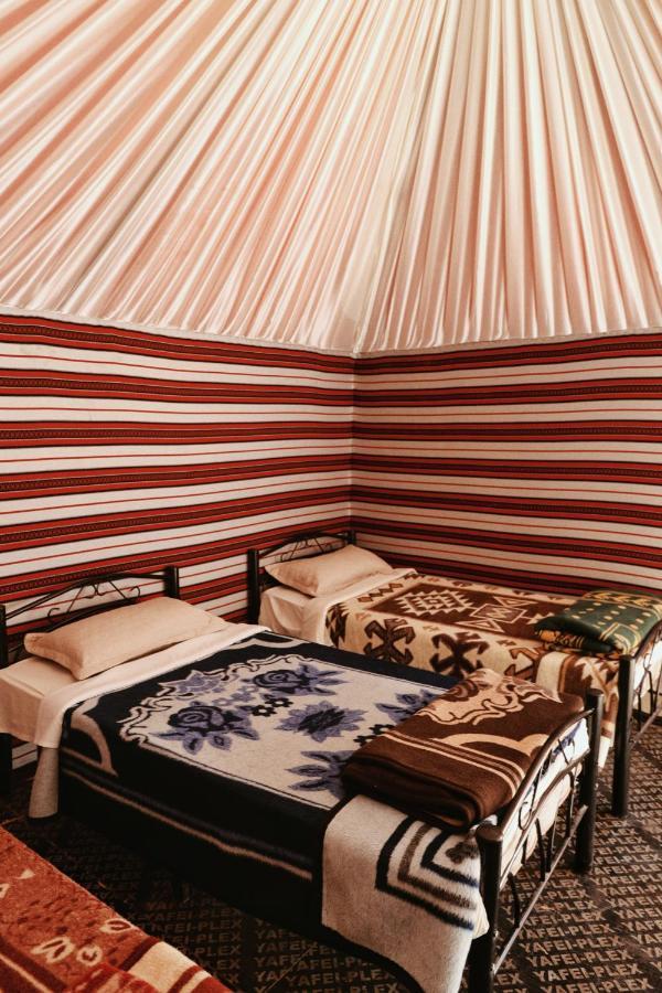 Wadi Rum Backpacker Camp エクステリア 写真